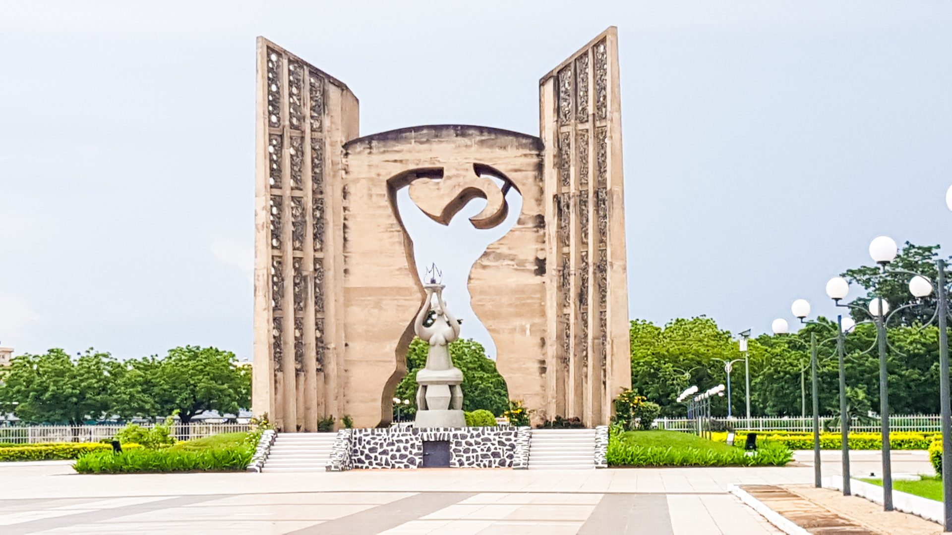 Lome City Tour